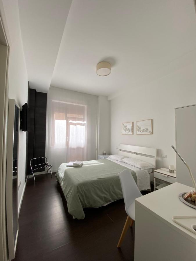 Domus Corso Umberto 18 B&B Pescara Exterior foto