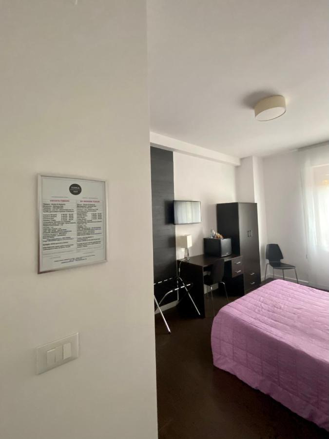 Domus Corso Umberto 18 B&B Pescara Exterior foto
