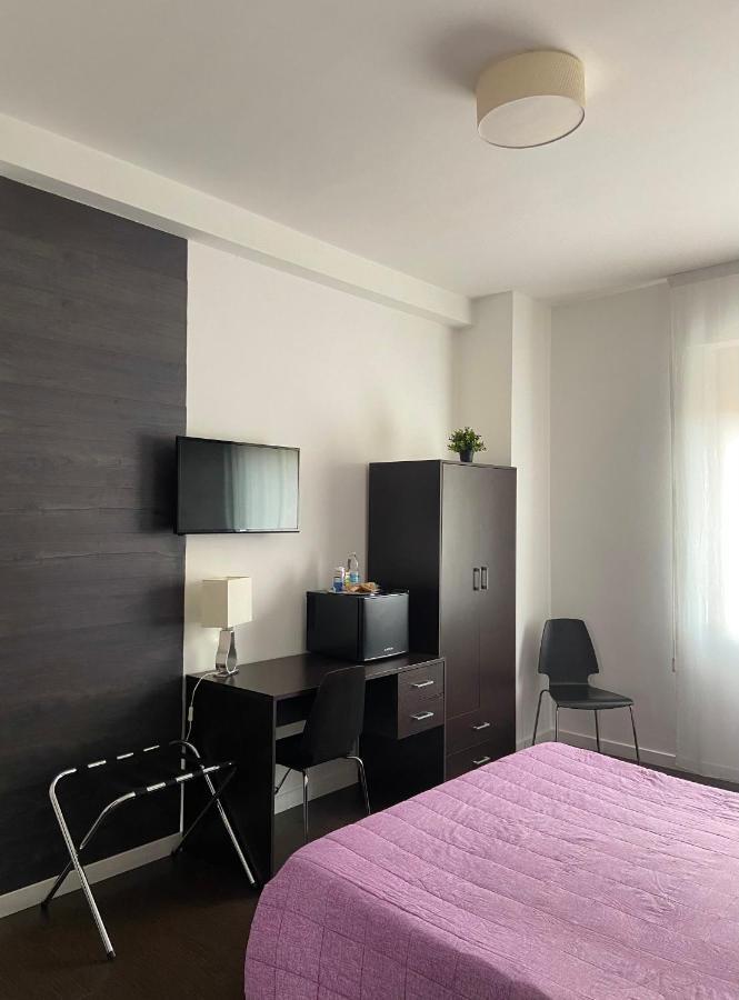 Domus Corso Umberto 18 B&B Pescara Exterior foto