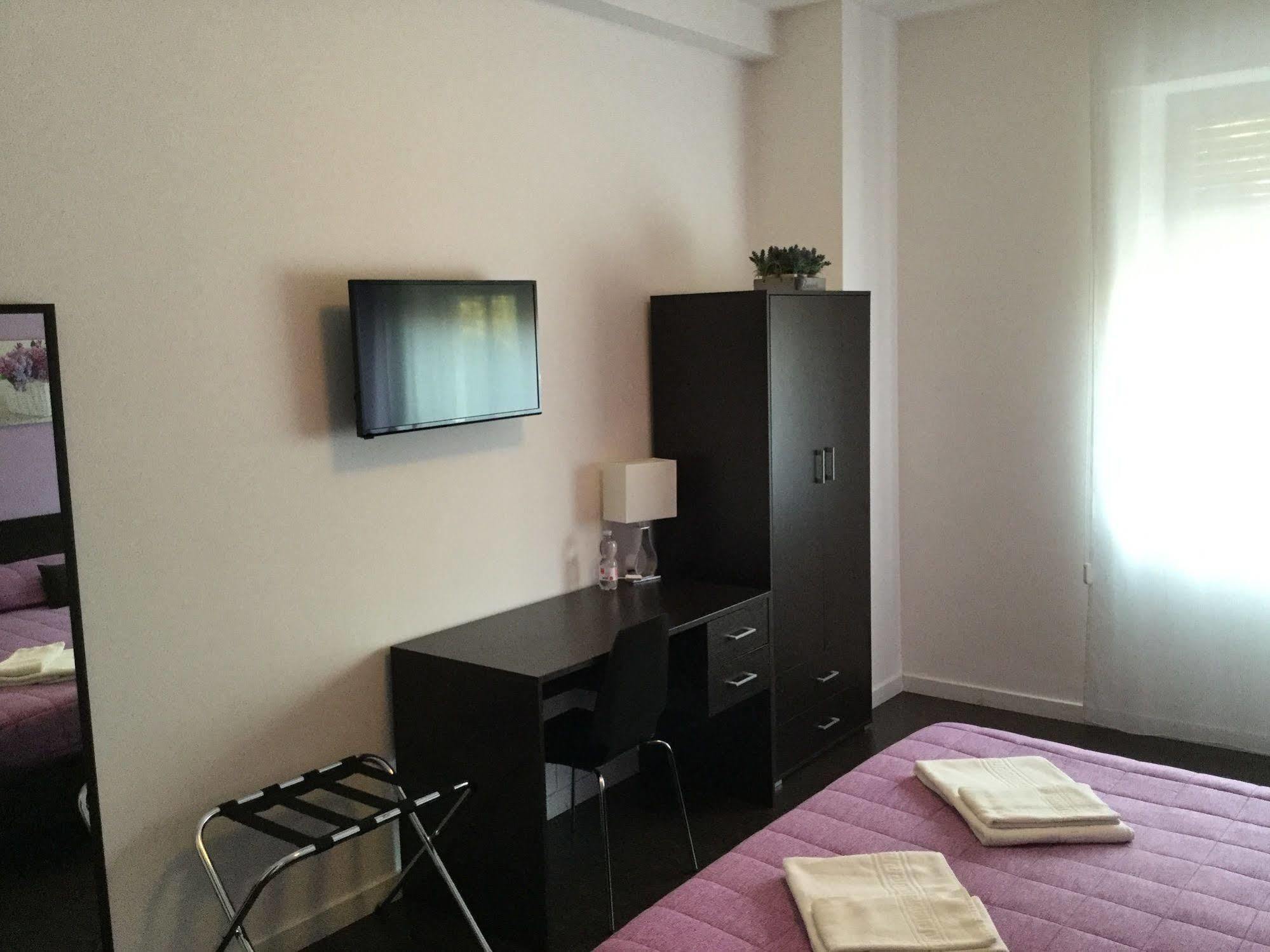 Domus Corso Umberto 18 B&B Pescara Exterior foto